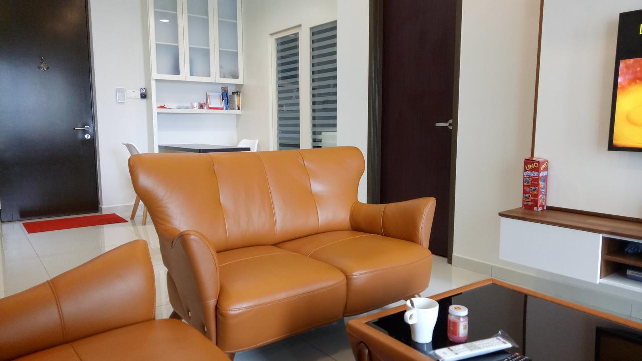 Country Garden Danga Bay Apartment Джохор Бахру Екстериор снимка