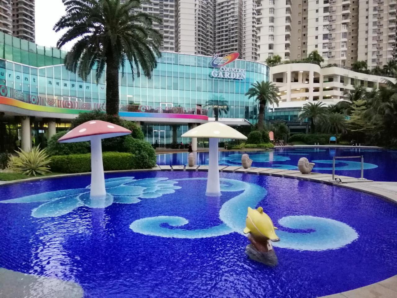 Country Garden Danga Bay Apartment Джохор Бахру Екстериор снимка